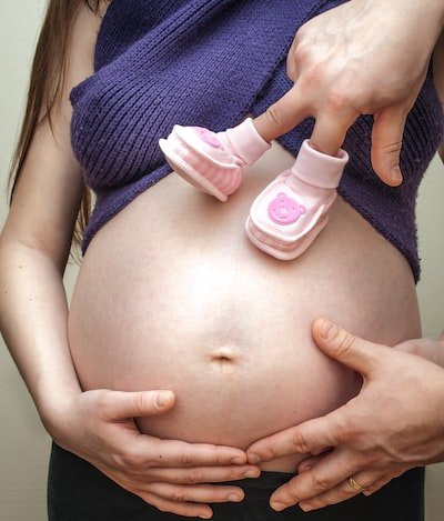 Grossesse : la méthode de vieilles femmes pour connaître le moment d'accoucher