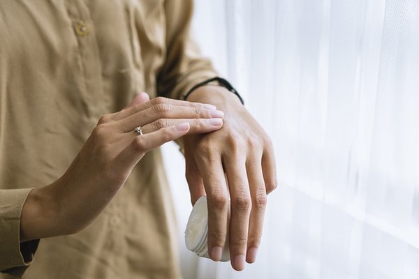 Comment choisir une crème efficace pour traiter sa peau ?